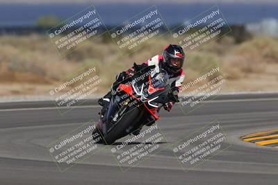 media/Sep-11-2022-SoCal Trackdays (Sun) [[81b7e951af]]/Turn 16 (945am)/